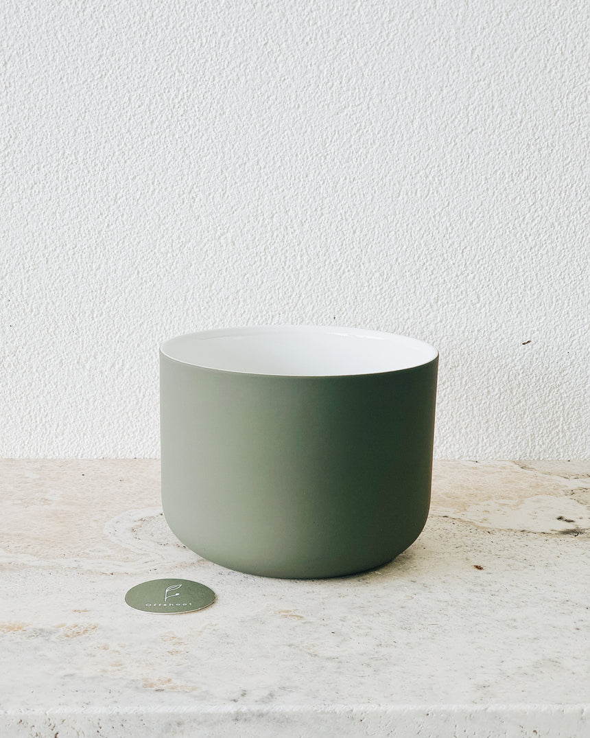 Middle of Nowhere | Minna Planter Olive Small