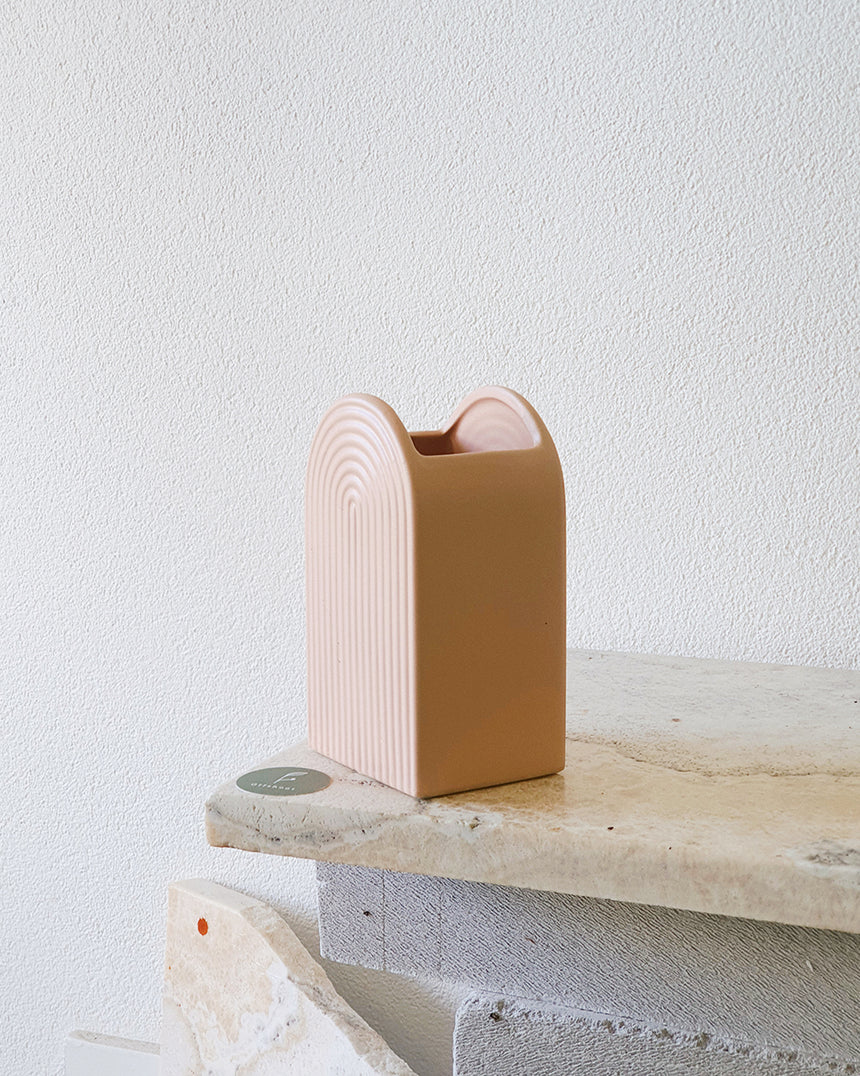 Gatsby Planter Medium Peach