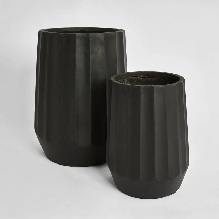 Florabelle Living  |  Ripple Planter Black
