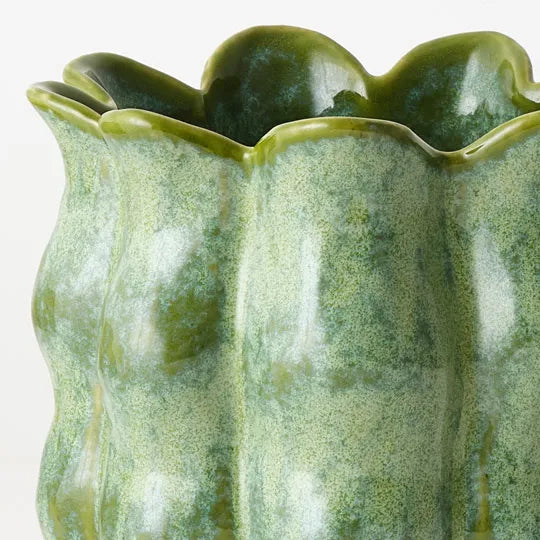 Offshoot || Olivia Pot - Basil (Large)