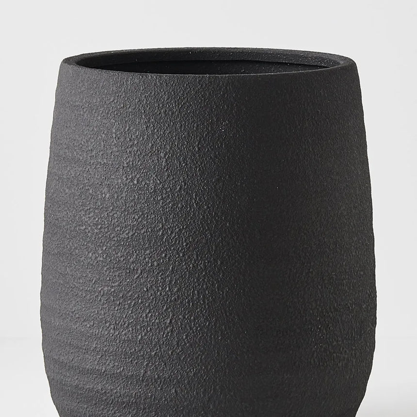 Offshoot || Pazi Pot Black