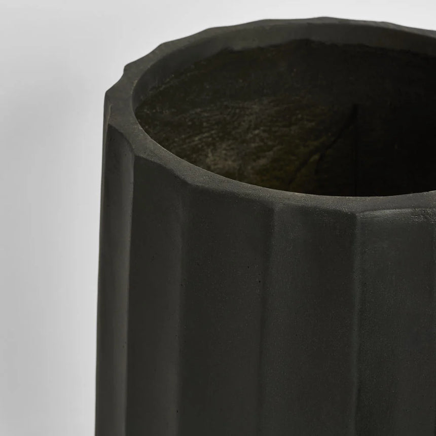 Florabelle Living  |  Ripple Planter Black