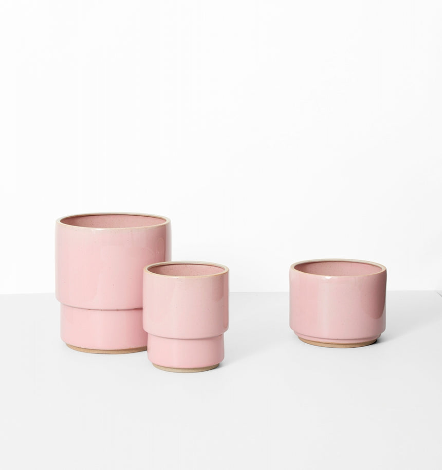 Middle of Nowhere | Angus Planter Pink Large