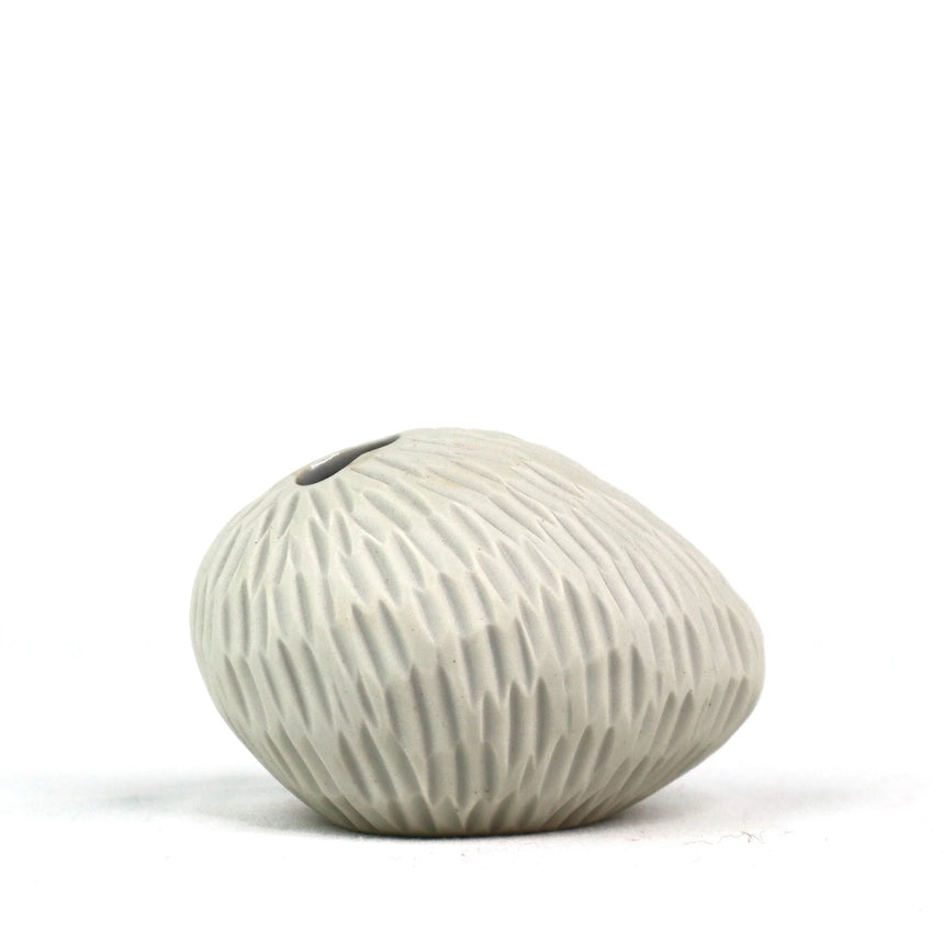 Roshi Collection| Pebble Chalk Ripples Vase