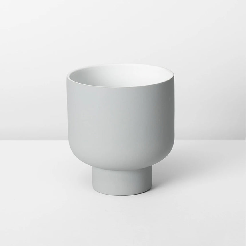 Middle of Nowhere | Fergus Planter Grey Small