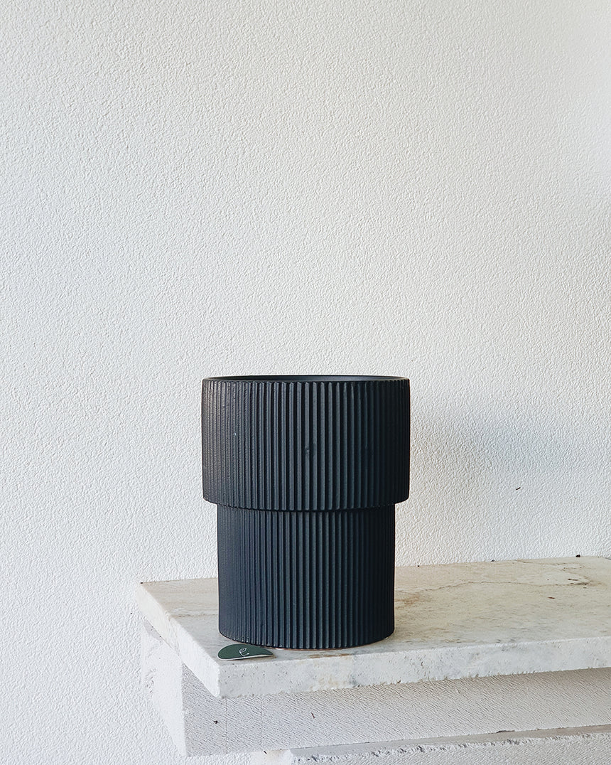 Offshoot | Isadore Planter Black Tall